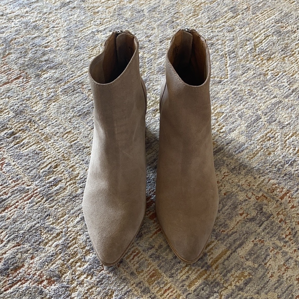 Steve Madden Ankle Boots in Taupe Suede - Picture 2 of 6